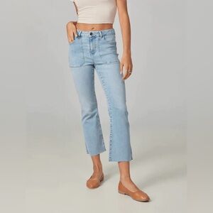 BILLIE-TO
high-rise bootcut jeans